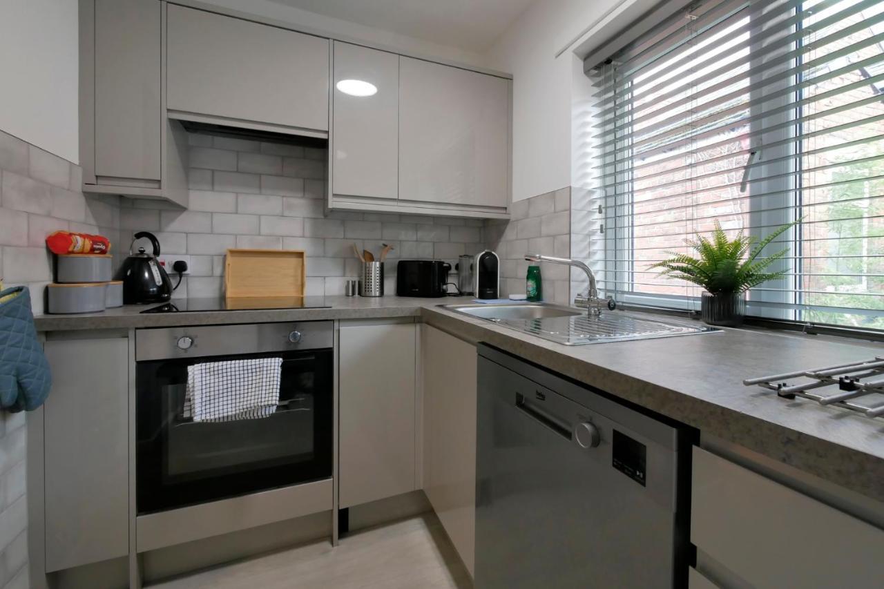 Crewe Short Lets 6 Victoria Court, Crewe Διαμέρισμα Εξωτερικό φωτογραφία